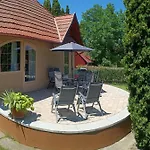 Διαμέρισμα Vica Balatonberény